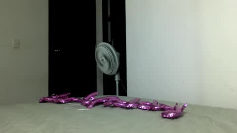 Snapshot of ktiana21 chatting on 02.28.25 kattaleya online show from 02.28.25