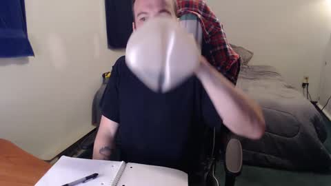 Kuggy online show from 12.02.24