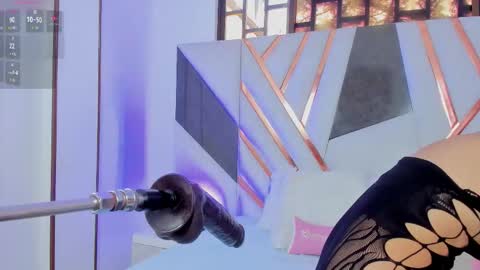 Snapshot of kuitty_sara chatting on 10.24.25 SARA online show from 10.24.25