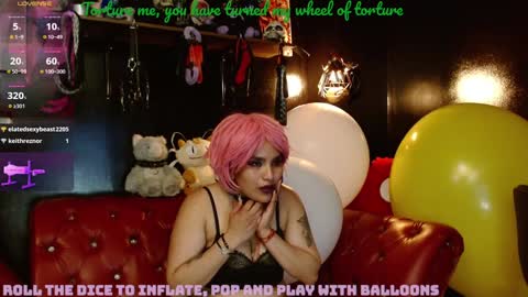 Fetiche Woman online show from 12.12.24