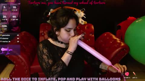 Fetiche Woman online show from 12.14.24