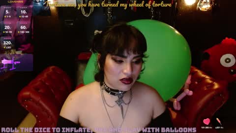 Fetiche Woman online show from 12.15.24