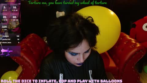 Fetiche Woman online show from 12.20.24
