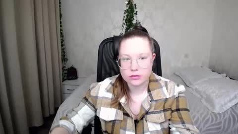 Snapshot of kuri_u chatting on 01.10.26 kuri_u online show from 01.10.26