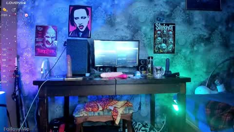 Erika online show from 12.11.24