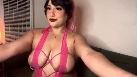 Snapshot of kushbabie420 chatting on 10.22.25 kushbabie420 online show from 10.22.25