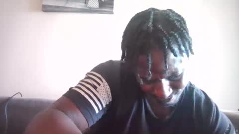Snapshot of kushgod711 chatting on 01.06.25 kgbbc9 online show from 01.06.25
