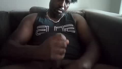 Snapshot of kushgod711 chatting on 01.08.25 kgbbc9 online show from 01.08.25