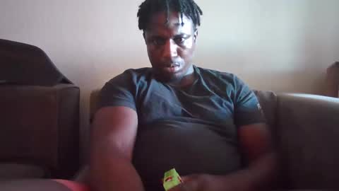 Snapshot of kushgod711 chatting on 01.11.25 kgbbc9 online show from 01.11.25