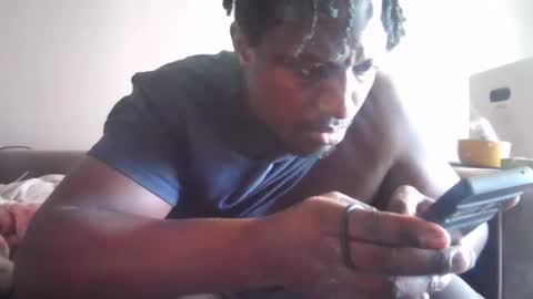 Snapshot of kushgod711 chatting on 01.21.25 kgbbc9 online show from 01.21.25