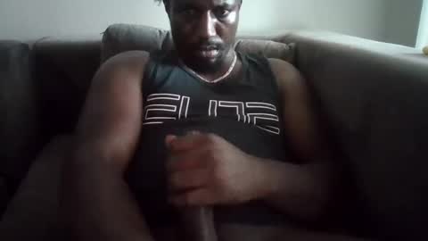 Snapshot of kushgod711 chatting on 01.24.25 kgbbc9 online show from 01.24.25