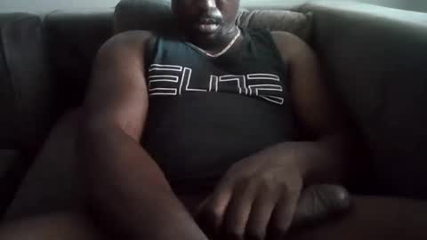 Snapshot of kushgod711 chatting on 02.08.25 kgbbc9 online show from 02.08.25