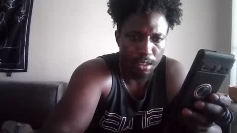 Snapshot of kushgod711 chatting on 02.15.25 kgbbc9 online show from 02.15.25