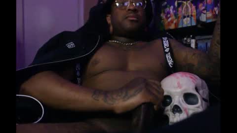 Snapshot of kushgoth chatting on 10.09.25 Kushgoth online show from 10.09.25