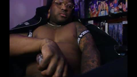 Snapshot of kushgoth chatting on 10.23.25 Kushgoth online show from 10.23.25