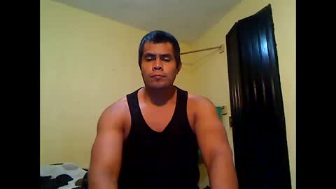 Snapshot of kushlozter chatting on 10.20.25 kushlozter online show from 10.20.25