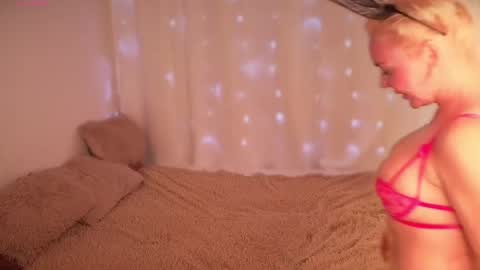 kwumey online show from 03.11.26