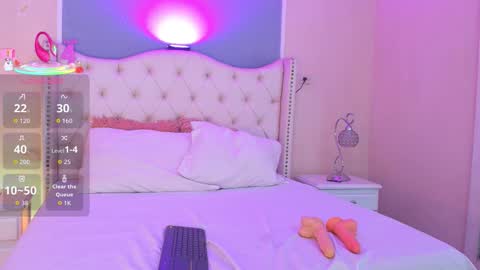 Snapshot of kya_wild chatting on 09.30.25 kya_wild online show from 09.30.25