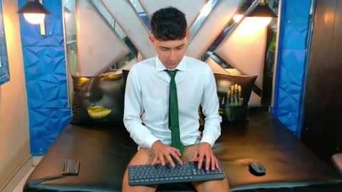 Snapshot of kygo_williams chatting on 09.14.25 Kygo online show from 09.14.25