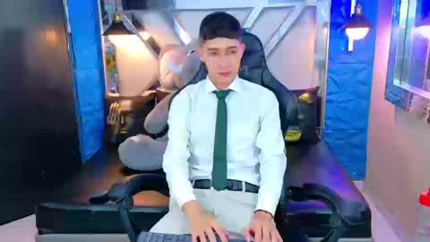 Snapshot of kygo_williams chatting on 09.20.25 Kygo online show from 09.20.25