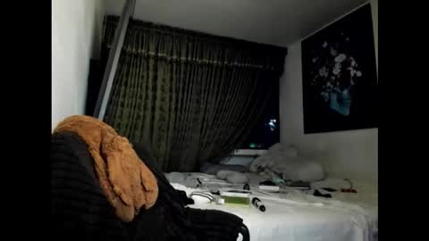 kyhara online show from 12.17.25