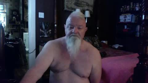 Snapshot of kyhgihntight chatting on 03.08.26 Nick Nude Celt KYHighNTight online show from 03.08.26