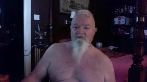 Snapshot of kyhgihntight chatting on 04.07.26 Nick Nude Celt KYHighNTight online show from 04.07.26