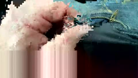 Snapshot of kykcils2 chatting on 10.27.25 kykcils2 online show from 10.27.25