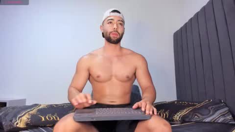 Kyle collinz online show from 10.05.25