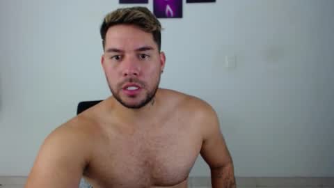 Snapshot of kyle_wilson_ chatting on 10.11.25 Kyle Wilson Follow me online show from 10.11.25