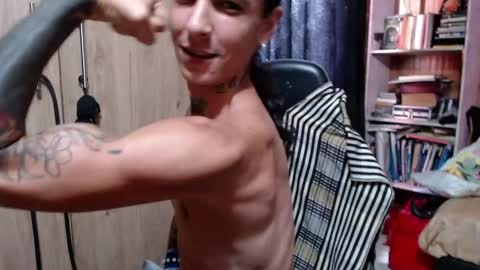 kyleer77 online show from 04.14.26