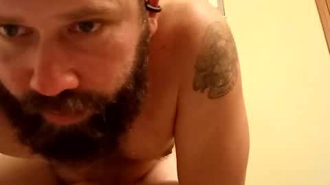 Snapshot of kyleisabadname chatting on 09.24.25 kyleisabadname online show from 09.24.25