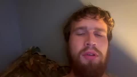 Snapshot of kylelovepussy69 chatting on 10.03.25 kylelovepussy69 online show from 10.03.25