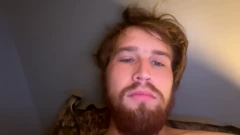 Snapshot of kylelovepussy69 chatting on 10.06.25 kylelovepussy69 online show from 10.06.25