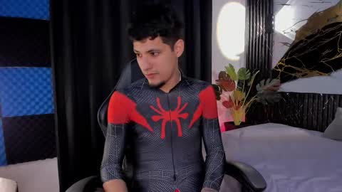 kylesmithx_ online show from 02.11.26