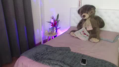 Sara online show from 10.14.25