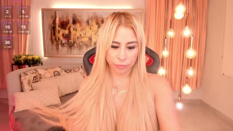  Kylie  online show from 01.13.25