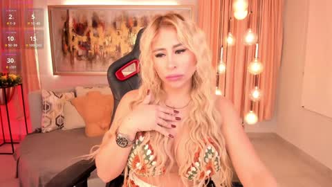  Kylie  online show from 01.19.25