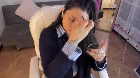 kylie online show from 02.10.26