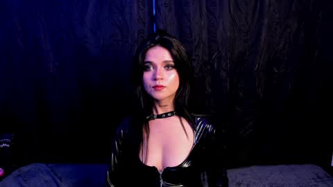 submissive demon Please help me to reach 500 thumbs up online show from 01.27.25