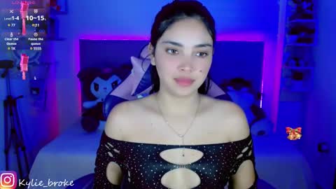 k ylie online show from 01.18.25