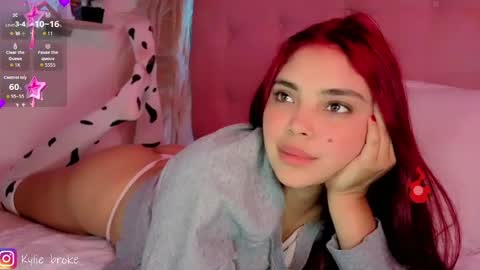 k ylie online show from 03.18.26