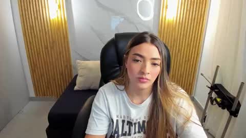  KYLIE  online show from 10.28.25