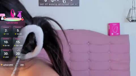 kylie_ls online show from 12.01.25