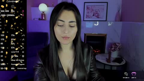 Kylie online show from 01.12.25