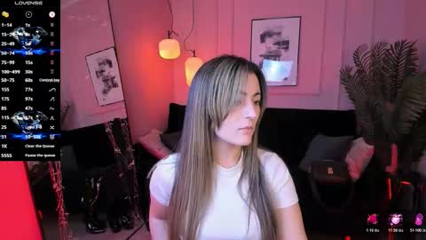 Snapshot of kylie_mellow chatting on 03.14.26 Kylie online show from 03.14.26