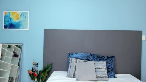 Kylie Reyes  online show from 10.18.25