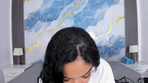 Kaylie And Jhony online show from 11.26.25