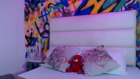 Snapshot of kyliebenson chatting on 01.10.25 Melissa online show from 01.10.25