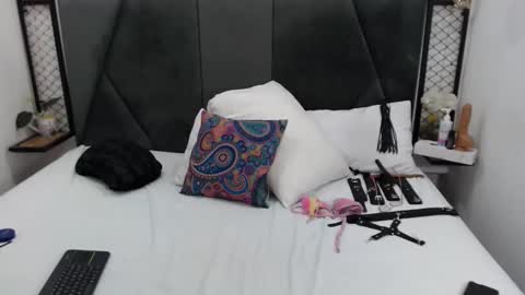 Snapshot of kyliebenson chatting on 01.25.25 Melissa online show from 01.25.25